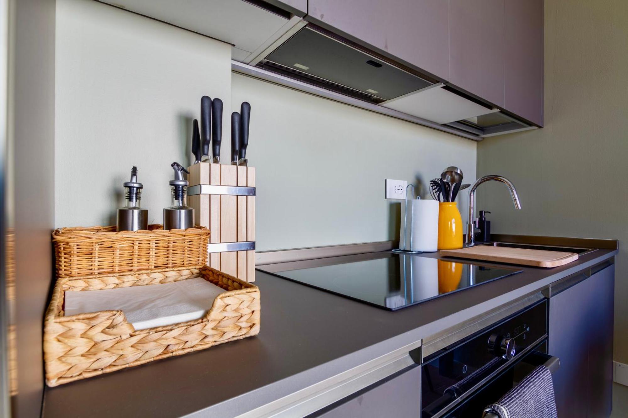 Urban Luxury - Bright And Central Apartment Milán Exterior foto